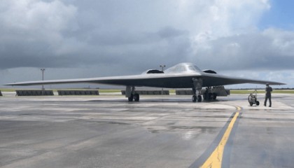 37小时后 最后一架美军B-2轰炸机返回密苏里州基地