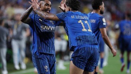 新月球员：外界说我们为钱去沙特 如今挣钱+赢球两不误