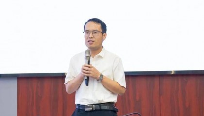 广西一高校副校长，跨省任副市长