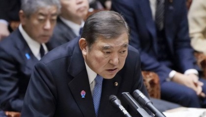 毫无征兆！日本突然对“台独”发起特殊信号！王毅送石破茂6字忠告