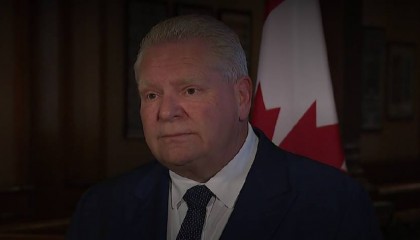 “我们要买下阿拉斯加”，加拿大安大略省省长回击后又说“开玩笑”