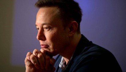 马斯克发出破产警告！中日英抛售美债，关键时刻，真凶浮出水面