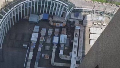 唐山9岁女童25层坠落至7楼生还，亲友：她一直喊救我怕自己死掉，目前精神状况不错