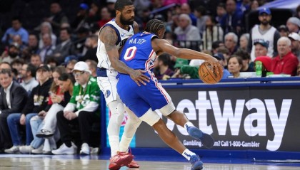 恩比德三双欧文34+9 马克西33分76人送独行侠三连败