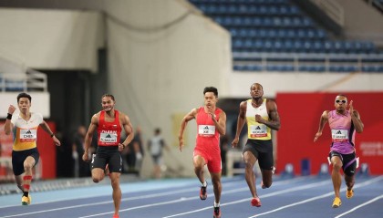 0.05秒之差无缘百米飞人大战奖牌，谢震业通过洲际赛调整状态