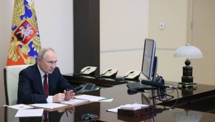 普京：应实现稀土产品产量倍增，愿同包括美国在内的伙伴合作