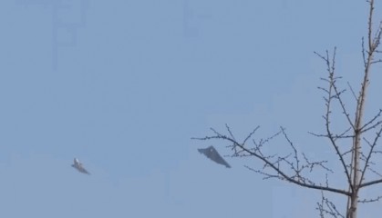 中国下一代战机画面引发印度对战略差距的担忧，印媒借机炒作“中国威胁论”