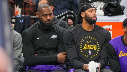 美记建议湖人减少詹姆斯出场时间 专家：应该放弃一些比赛