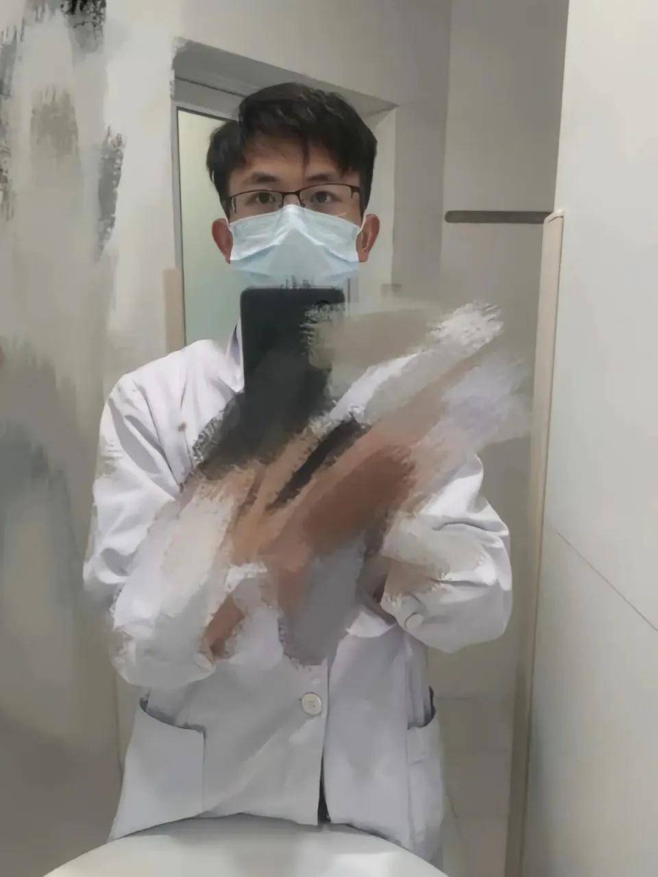 罗帅宇坠亡事件持续发酵，湖南省卫健委：马上就会有官方通报