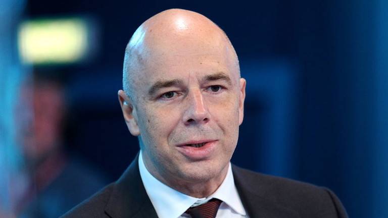 俄罗斯财政部长:中俄几乎所有交易都以人民币和卢布结算,不受西方影响