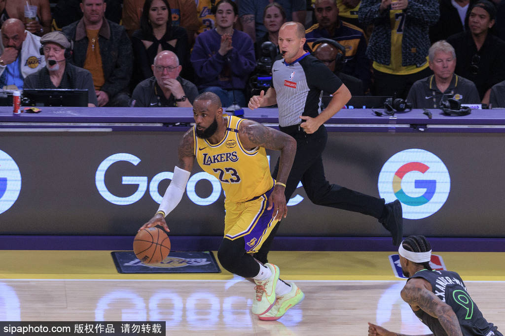 湖人为何对勒布朗续约保持沉默？背后原因令人深思