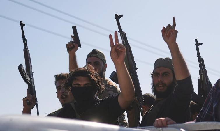 叙利亚冲突果然是陷阱,以色列图谋缓冲区,联手美国骗朱拉尼开战