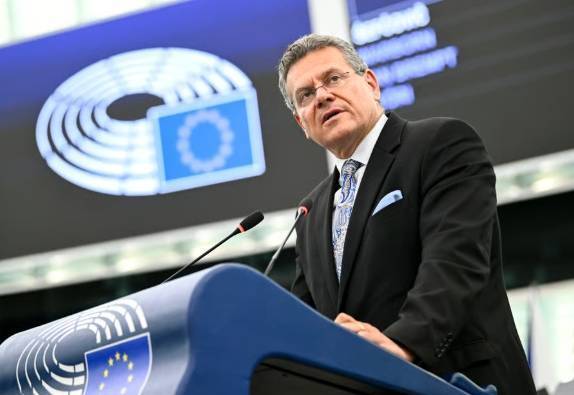 欧盟“备战”：若谈判破裂，将对近1000亿欧元美国商品征收30%报复性关税