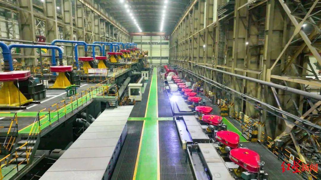 6名大学生在内蒙古企业参观学习中意外坠落溺亡 涉事矿业公司2月官文显示曾更换浮选车间格栅板