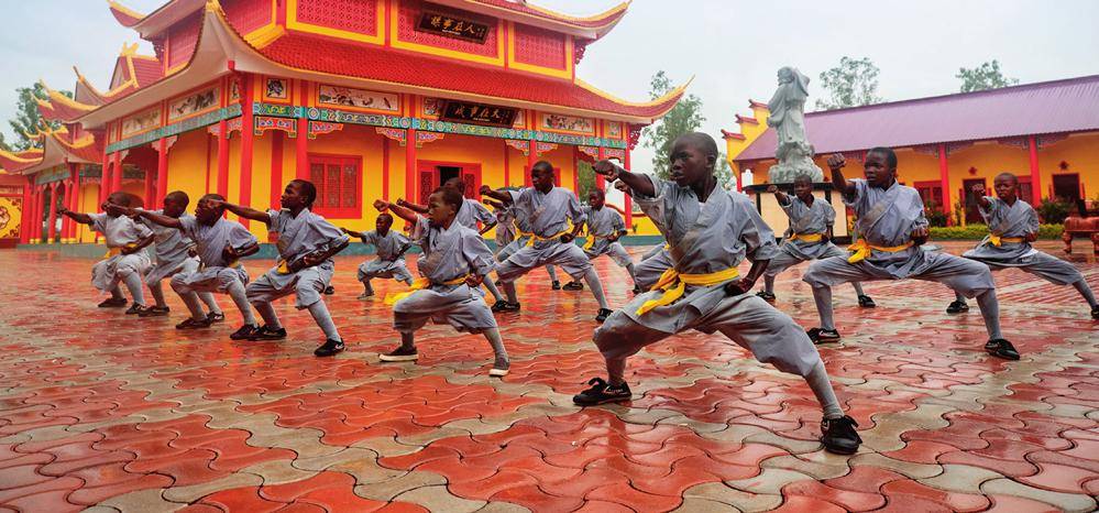 起底“佛门CEO”释永信的商业帝国：一度持有少林寺80%股份 控制18家企业