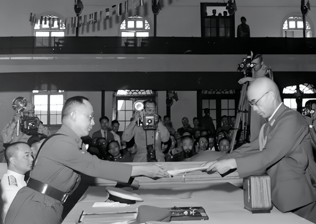 彻底不演了！石破茂打破30年惯例，不打算发表“日本战后80年谈话”