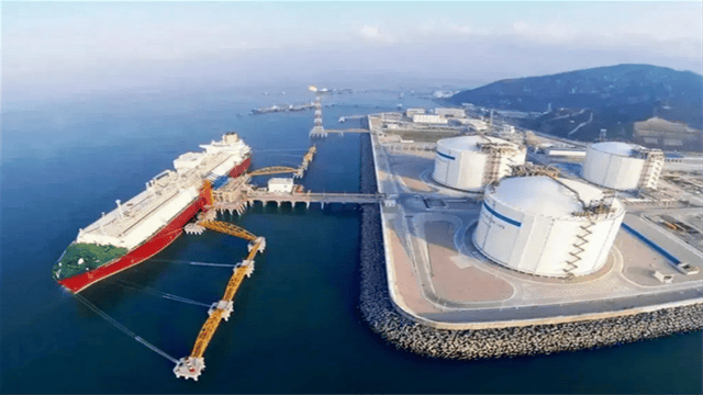 通话40分钟，普京占尽优势，最后一秒答应特朗普一个要求