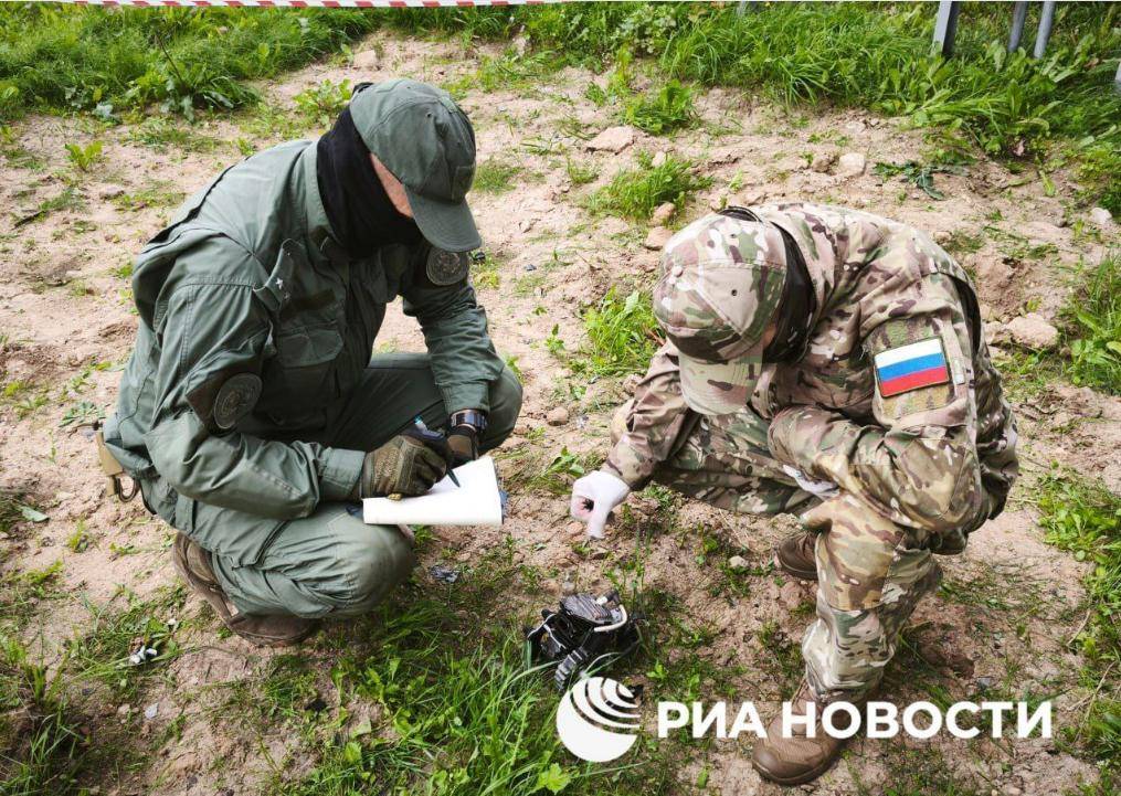 炸核电站,炸火车站,乌军向特朗普炸出下马威,3000公里导弹开打