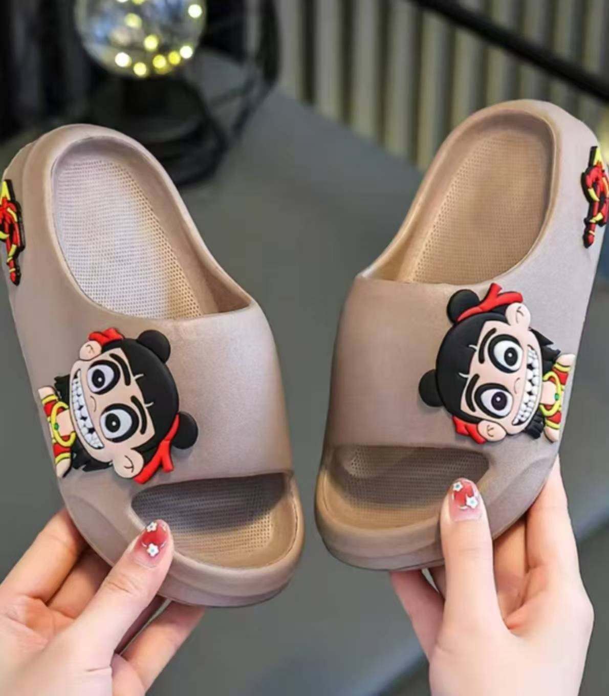 广西8岁男童北海银滩走失已9天,多方搜寻仍无线索