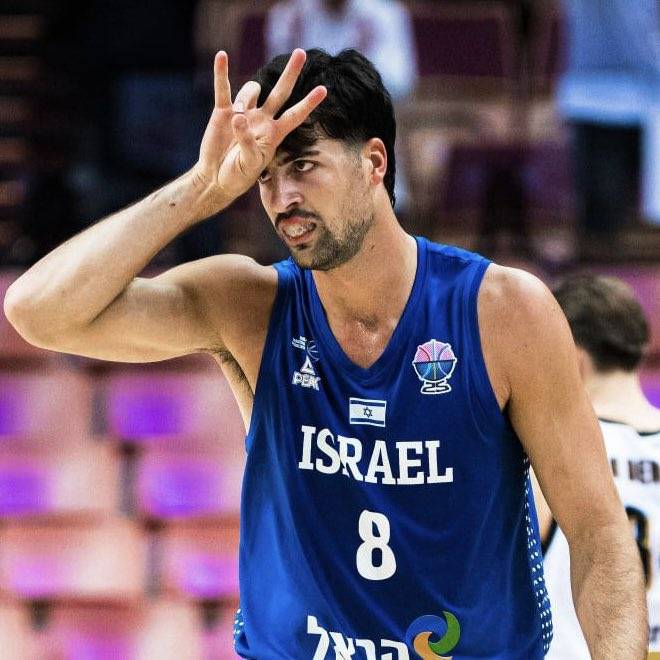 欧洲杯综述:字母伤停希腊输球 东契奇26+7夺下连胜