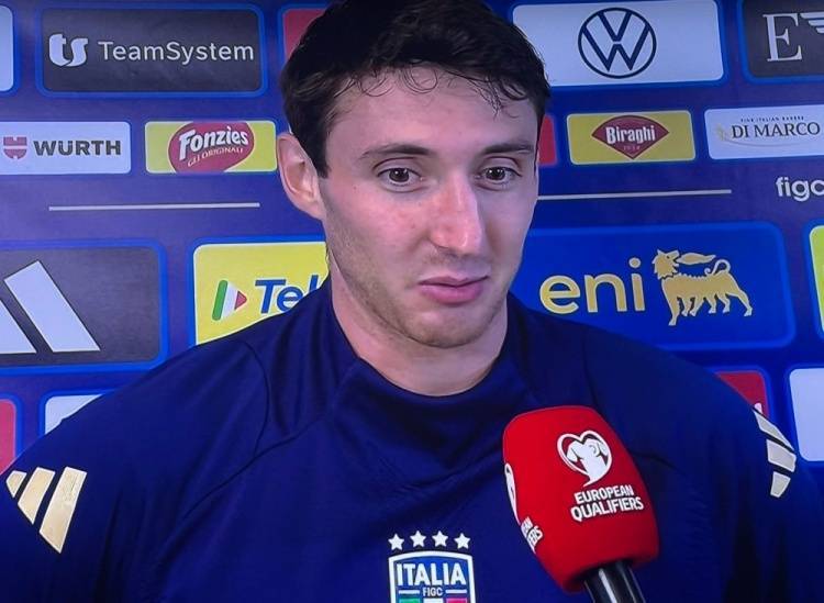 坎比亚索：这是我踢过最奇怪的比赛 以色列每次进攻都感觉要出事