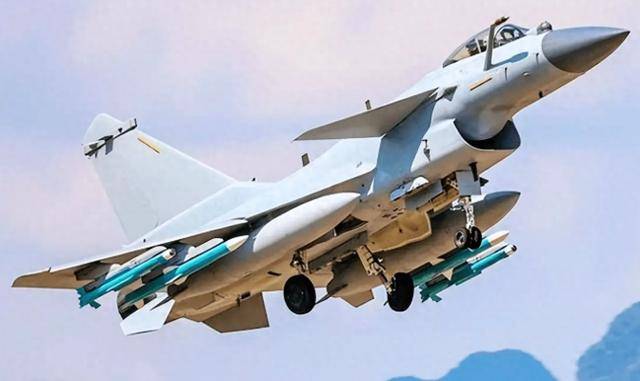 100多国见证!巴总理致谢中国,现场更新空战战绩,印度反应亮了