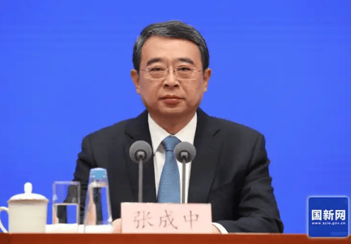 张柱任农业农村部部长，张成中任应急管理部部长
